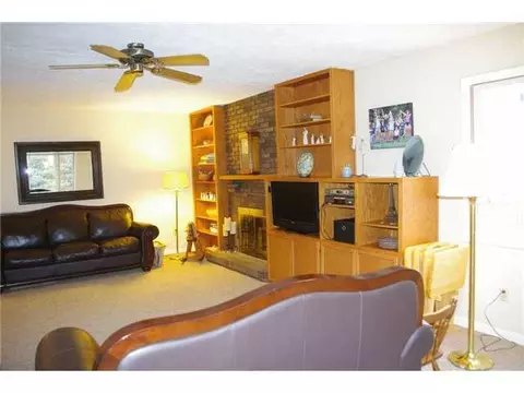 6460 Lansdown Dr, Dimondale, MI 48821 photo 13