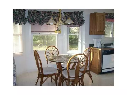 5293 Haversham, Haslett, MI 48840 photo 3