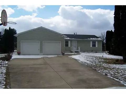 1683 W Stoll, Dewitt, MI 48820 photo 1
