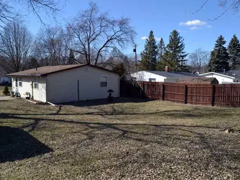 903 Pine St, Dewitt, MI 48820 photo 11