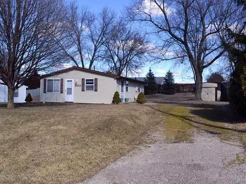 903 Pine St, Dewitt, MI 48820 photo 1