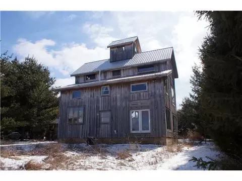 7535 Clark, Bath, MI 48808 photo 1
