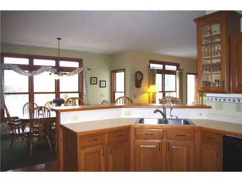 4800 Howe, Dewitt, MI 48820 photo 8