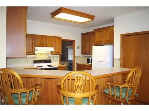 4800 Howe, Dewitt, MI 48820 photo 6