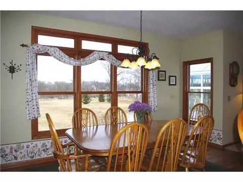 4800 Howe, Dewitt, MI 48820 photo 9