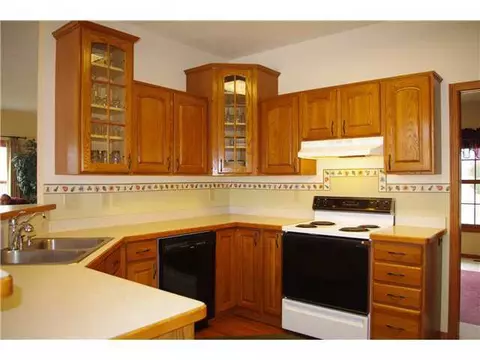 4800 Howe, Dewitt, MI 48820 photo 7