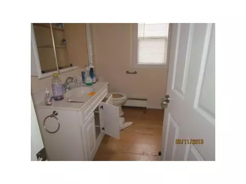 1334 Downey St, Lansing, MI 48906 photo 5