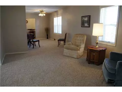 630 Spring, Grand Ledge, MI 48837 photo 5