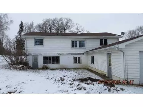 4873 Simpson Rd, Owosso, MI 48867 photo 2