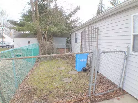 2101 Devonshire Ave, Lansing, MI 48910 photo 25
