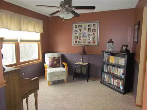901 N Wilson, Dewitt, MI 48820 photo 4