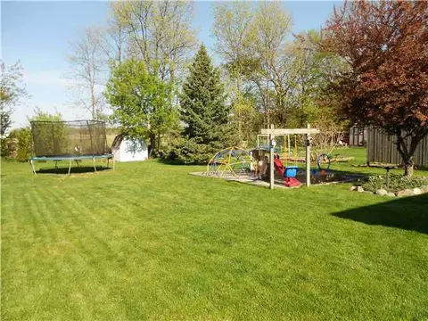 901 N Wilson, Dewitt, MI 48820 photo 3