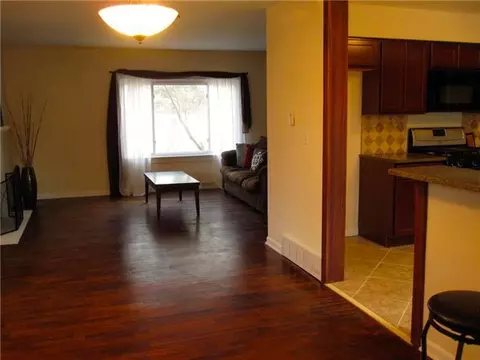 3605 E Arbutus, Okemos, MI 48864 photo 3