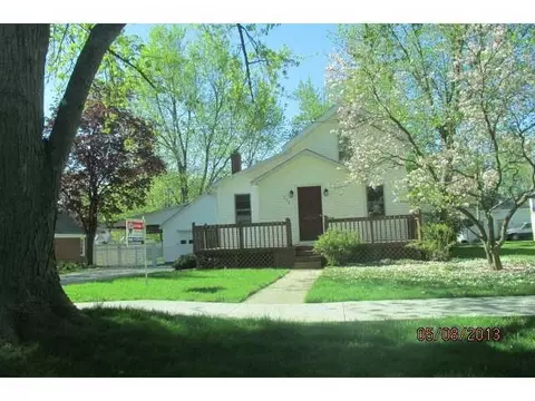 202 E Buchanan St, Saint Johns, MI 48879 photo 1