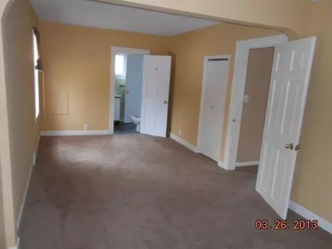 202 E Buchanan St, Saint Johns, MI 48879 photo 9