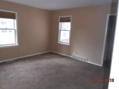 202 E Buchanan St, Saint Johns, MI 48879 photo 10