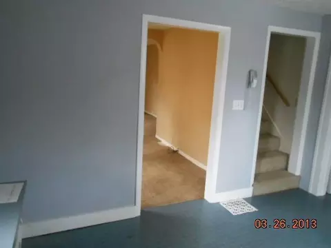 202 E Buchanan St, Saint Johns, MI 48879 photo 7
