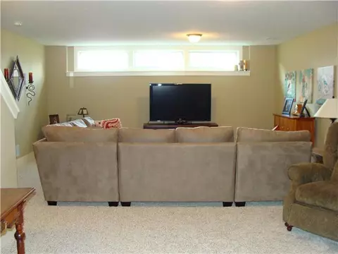 13533 Heathrow Cir, Dewitt, MI 48820 photo 23