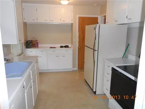 1424 Biscayne, Haslett, MI 48840 photo 5