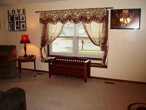 4702 Omar, Lansing, MI 48917 photo 6