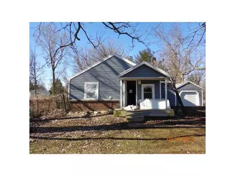2628 E Cavanaugh, Lansing, MI 48910 photo 1