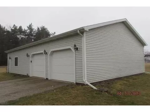 1673 E Maple Rapids Rd St, Saint Johns, MI 48879 photo 3