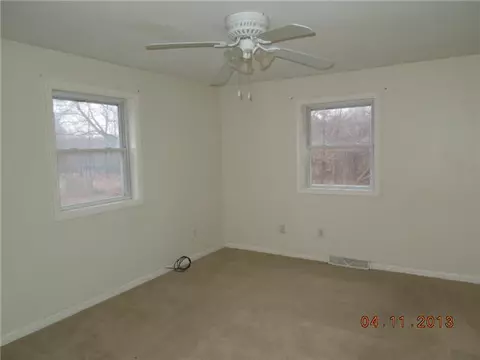 5463 Lansing Rd, Perry, MI 48872 photo 5