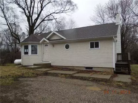 5463 Lansing Rd, Perry, MI 48872 photo 1