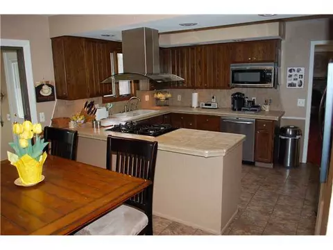 11400 Eden Trl, Eagle, MI 48822 photo 8