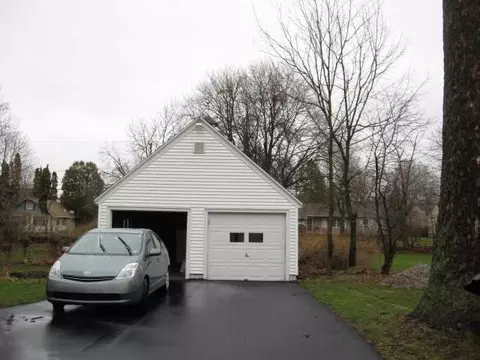 809 E Ash St, Mason, MI 48854 photo 5