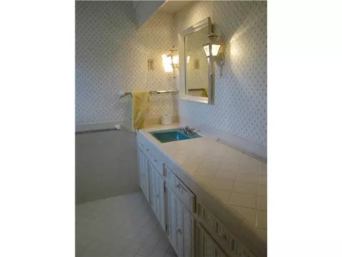 4228 Barton Rd, Lansing, MI 48917 photo 14