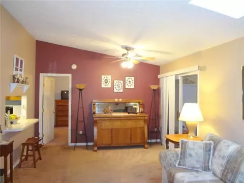 607 Dartmouth, Dewitt, MI 48820 photo 4