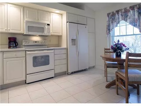 4165 Hamlet, Bath, MI 48808 photo 14