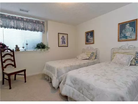 4165 Hamlet, Bath, MI 48808 photo 24