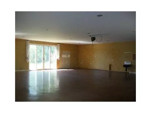 11120 Tamarack Trl, Bath, MI 48808 photo 4