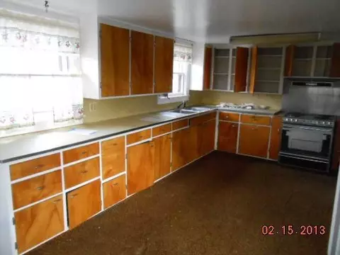 4300 Aurelius Rd, Lansing, MI 48910 photo 4