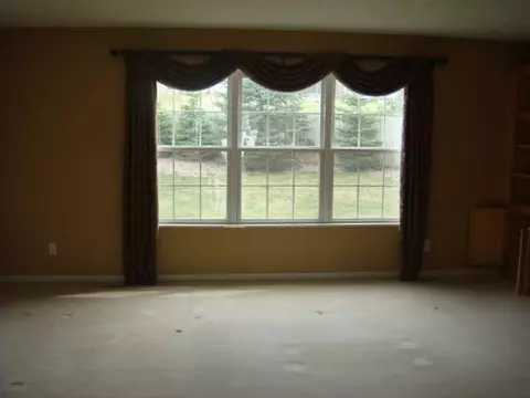 815 Blacksmith Trl, Williamston, MI 48895 photo 9