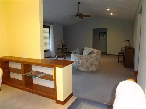 352 Tanbark, Dimondale, MI 48821 photo 6
