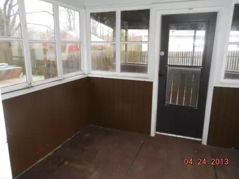 413 S Main, Perry, MI 48872 photo 10