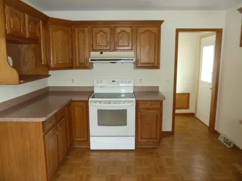 806 Eugenia, Mason, MI 48854 photo 5