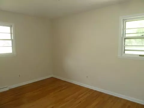 806 Eugenia, Mason, MI 48854 photo 8