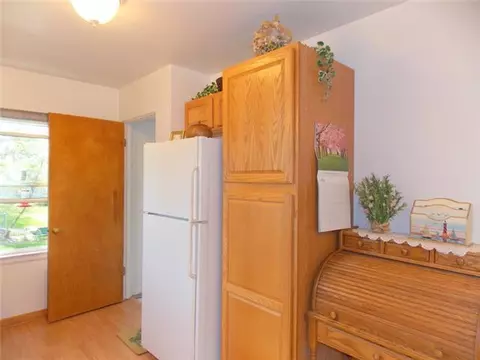 3301 Schultz St, Lansing, MI 48906 photo 8