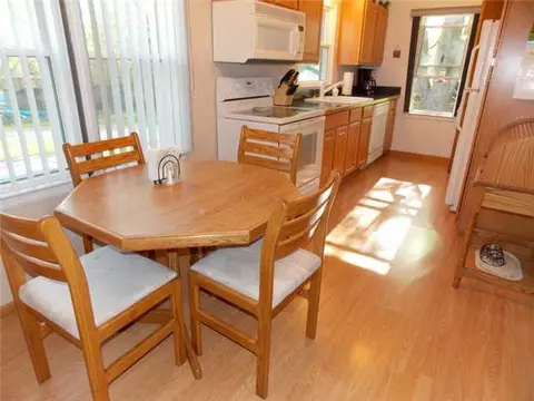 3301 Schultz St, Lansing, MI 48906 photo 6