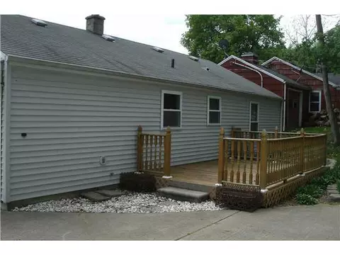 2920 Risley, Lansing, MI 48917 photo 3