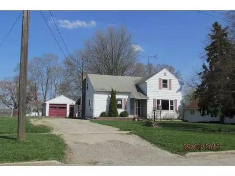 521 S Jeffery Ave, Ithaca, MI 48847 photo 1