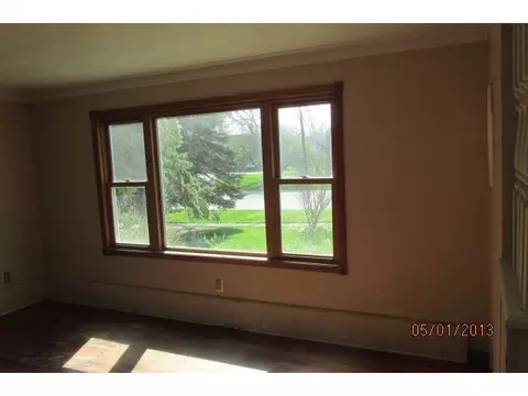 521 S Jeffery Ave, Ithaca, MI 48847 photo 3