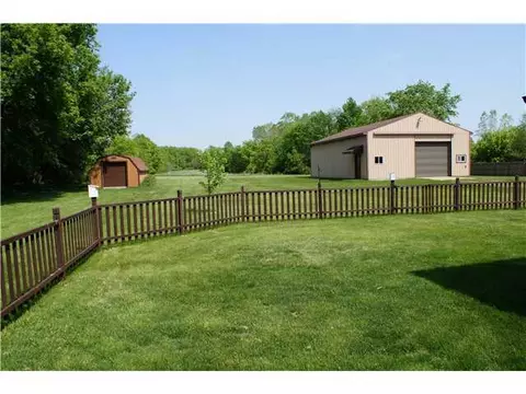 11426 Upton Rd, Grand Ledge, MI 48837 photo 23
