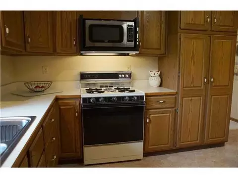 11426 Upton Rd, Grand Ledge, MI 48837 photo 11