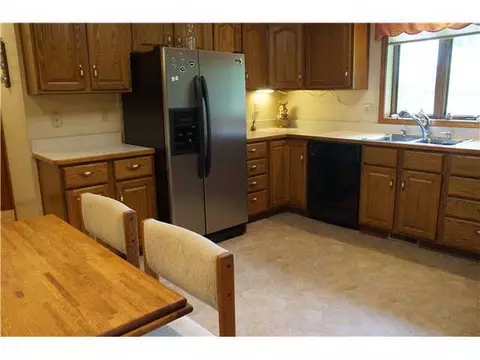 11426 Upton Rd, Grand Ledge, MI 48837 photo 9