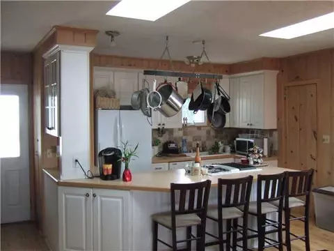 6429 Reynolds, Haslett, MI 48840 photo 5